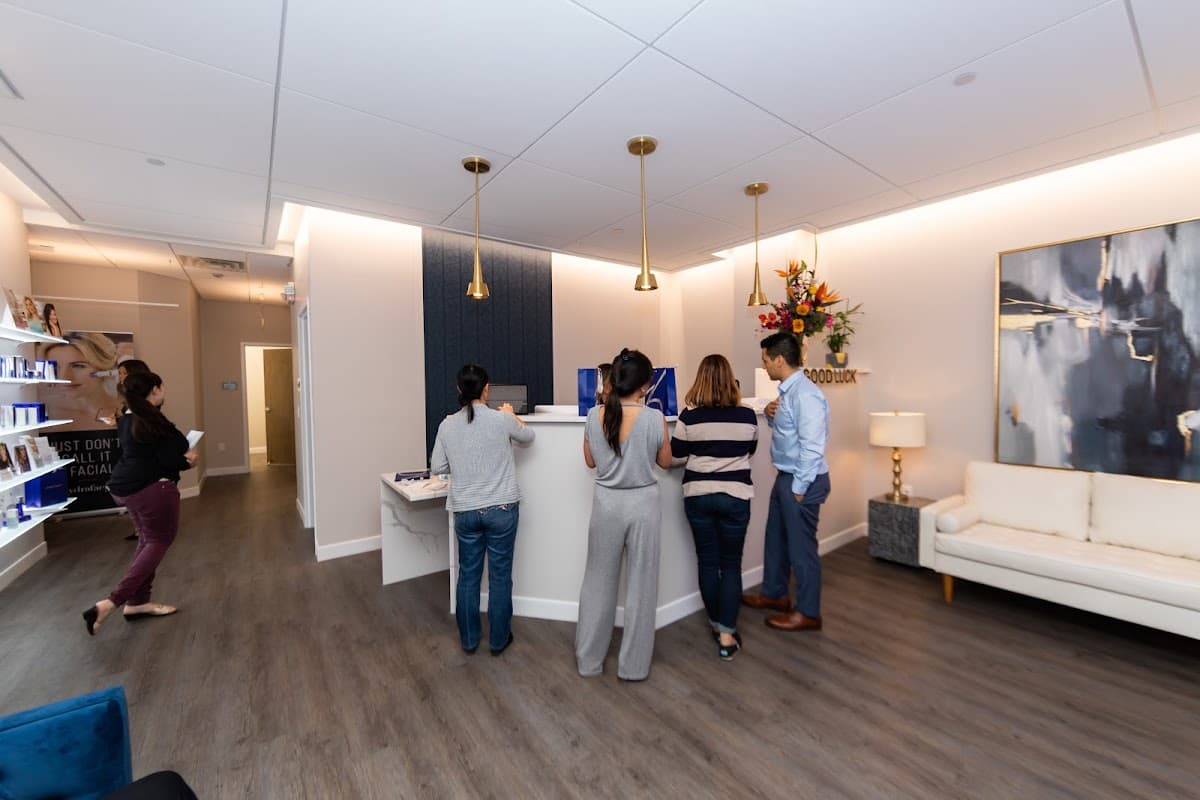 Luminary Cosmetic Medicine & Hair Restoration - clinic photo