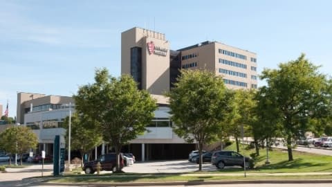 UH Parma Medical Center - clinic photo