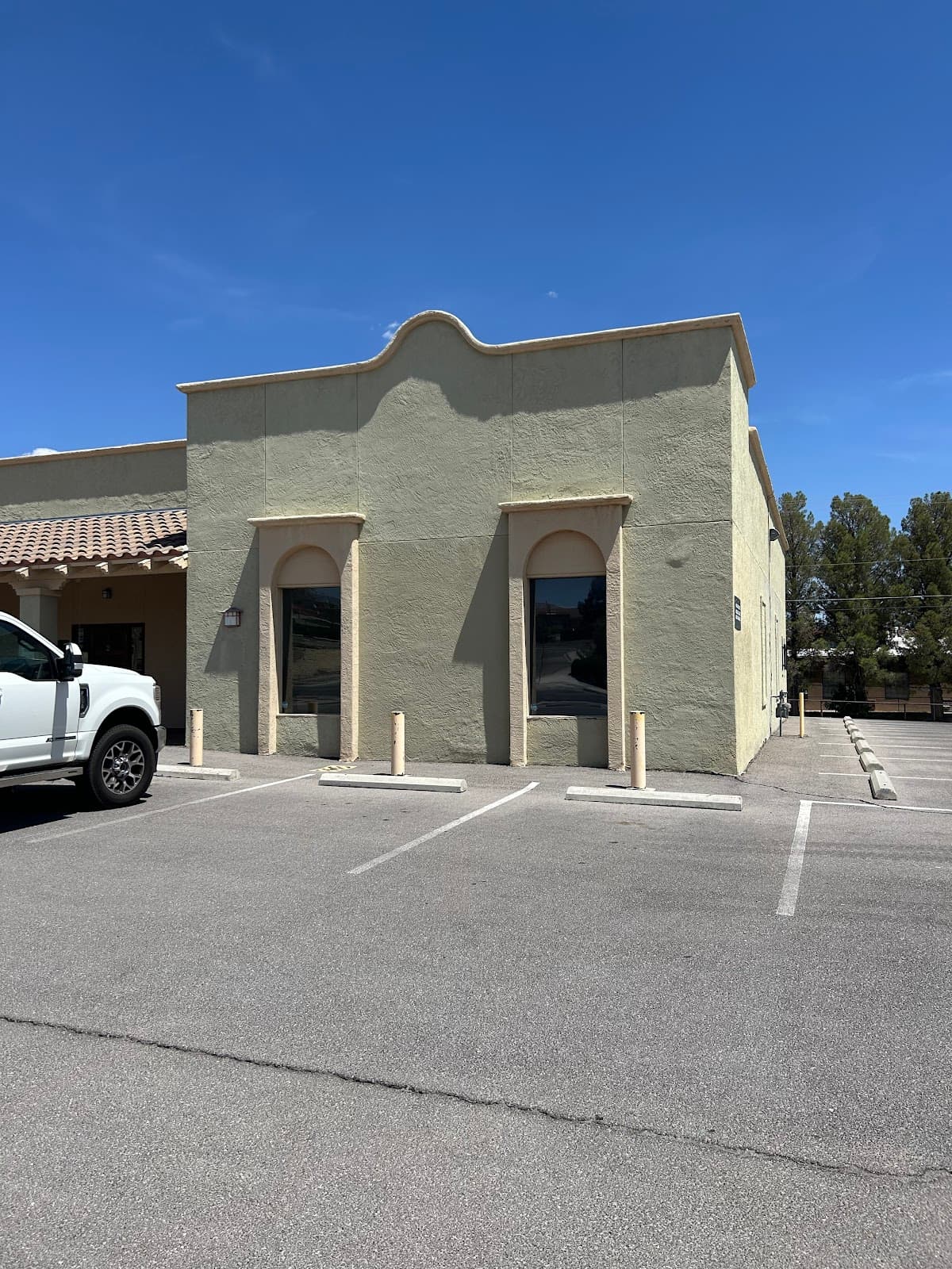 Salud Healthcare - clinic photo