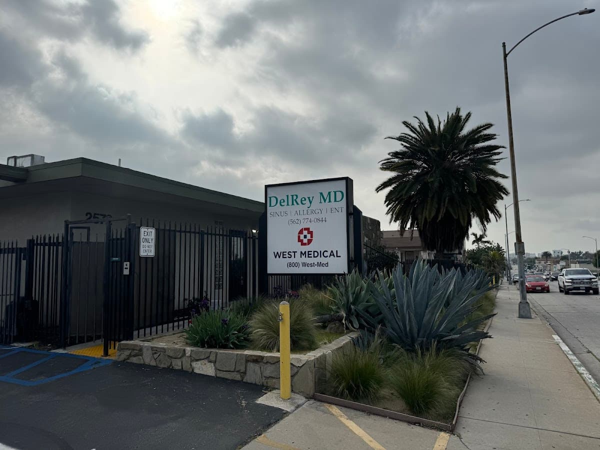 West Medical Long Beach - clinic photo