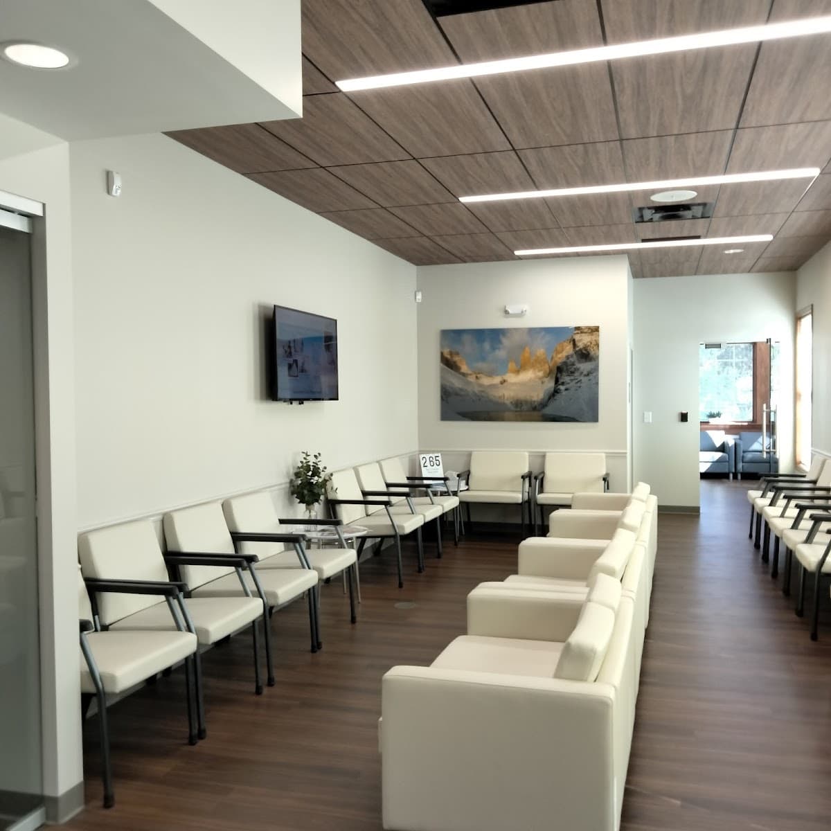 Apex Skin Lorain - clinic photo