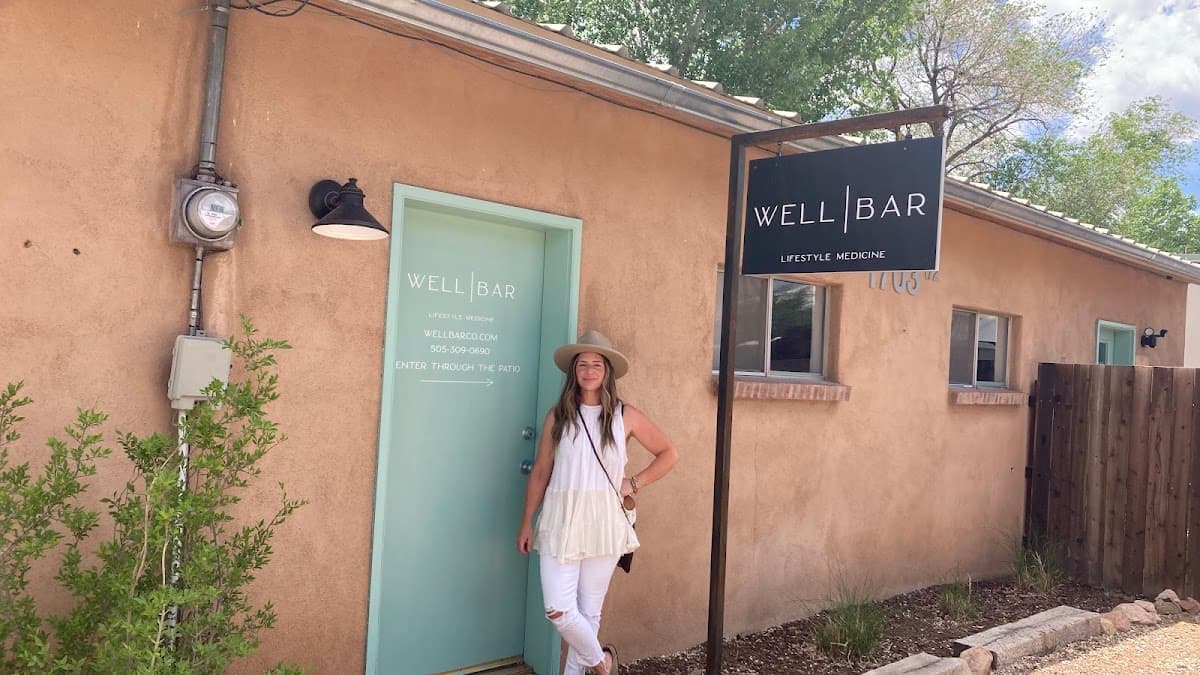 WELL BAR | Hormone Therapy & Weight Loss - clinic photo