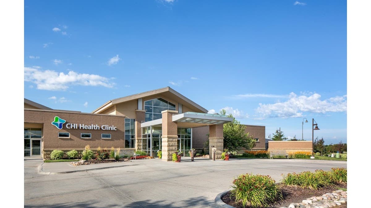 CHI Health Clinic Family Medicine/Internal Medicine (La Vista) - clinic photo