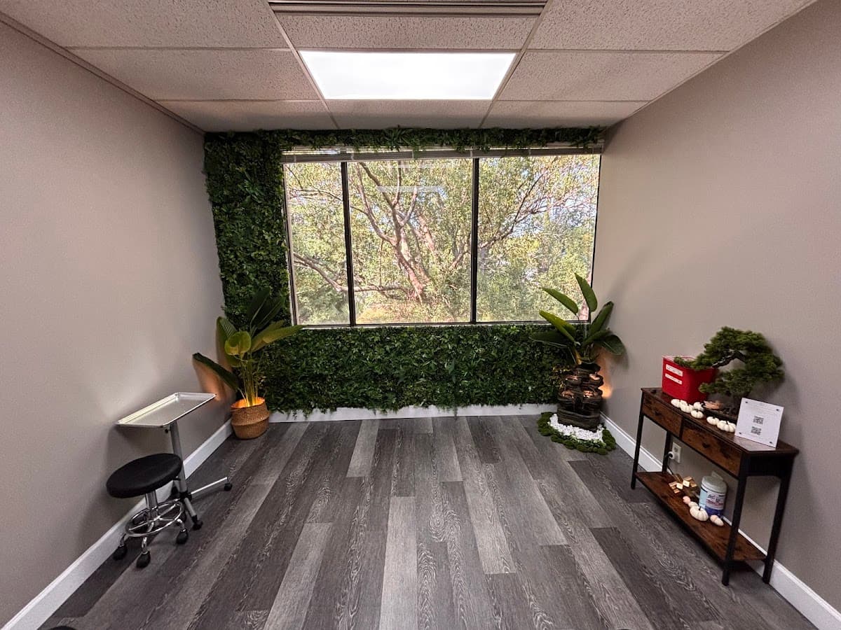 LGLN Weight Loss & Wellness Center - clinic photo